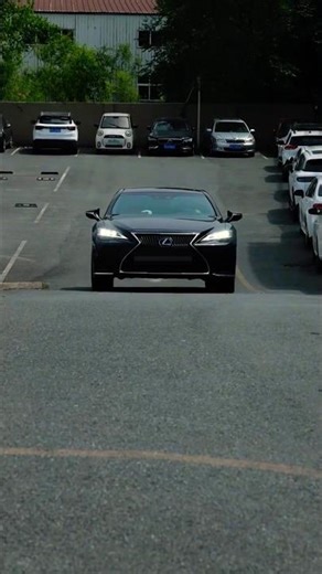 Lexus LS 500h Executive | Drives Like a Dream - Feels Like a Throne #shorts