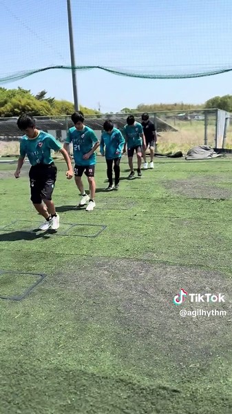 速さと正確さを求める足のトレーニング