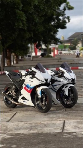 The Best Duo #sportbike #yamaha #yamahar15v3
