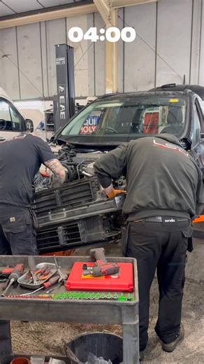 🔧 Ever wondered how long it really takes to remove an engine? This job isn’t a quick bolt-off, bolt-on. From stripping components and disconnecting systems to safely lifting the engine out — this one took around 6 hours from start to finish. It’s a great reminder that quality mechanical work takes time, experience and attention to detail 👨‍🔧⏱️ No shortcuts — just the right process, done properly. If you need professional engine work, repairs or diagnostics in Grimsby, you know where to find u