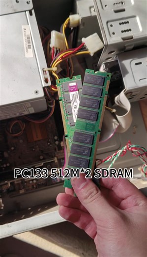 128M内存不够用，升级到1G