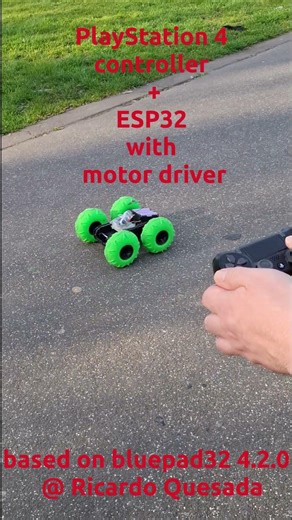 PlayStation 4 controller + ESP32 with motor driver