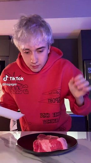 Steak and Wine Night: Perfect Pairings and Tips