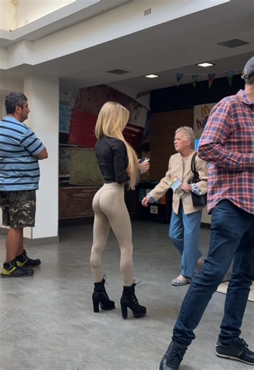 I saw that. When you look this good, you need eyes in the back of your head.