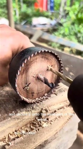 Carefully insert it into the narrow gap and#shorts