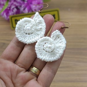 26K views · 340 reactions | Easy Crochet Sea Shell Earring Tutorial | Decor And Knitting | Facebook