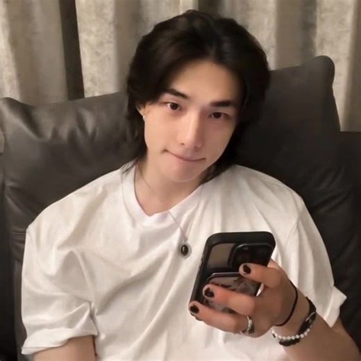 Hwang Hyunjin Highlights: March 20 Moments