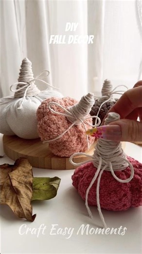DIY cozy fall Halloween decor 🎃 #diy #craft #diyideas #halloween #crafteasymoments
