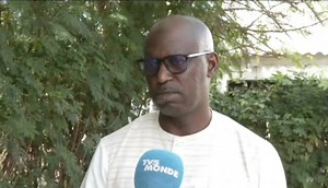 *#FocusWari @TV5 monde I Le Directeur de l’ISRA-CRA partage résultats sur le #riz local* 🌾🌾 Dans cet épisode de Wari, dédié au marché du riz au Sénégal, Dr @OmarNdawFaye partage les résultats de recherche de l’Institut sénégalais de recherches agricoles (ISRA) sur les variétés de riz de à cycle court et adaptées aux saisons et pouvant faire face aux chocs climatiques (les variétés izri). 👉🏿 Il a aussi abordé la question de la souveraineté avec les efforts du gouvernement dans l'aménagement d
