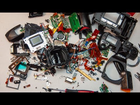 Nikon D70 teardown