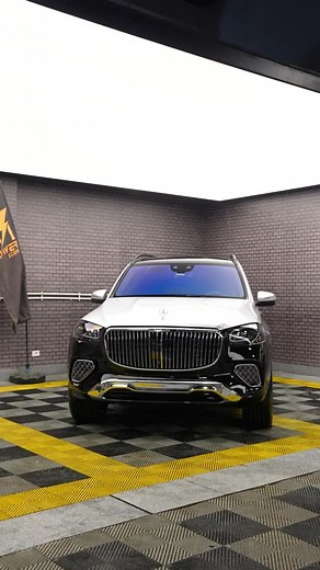 Our latest project transforms the GLS 580 facelift into a full GLS 600 Maybach featuring: • Full Maybach exterior upgrade • Electric deploying sidesteps • Exclusive Maybach forged rims • Complete Maybach interior conversion 🔥 Mpower Egypt—turning visions of luxury into reality | MPower store