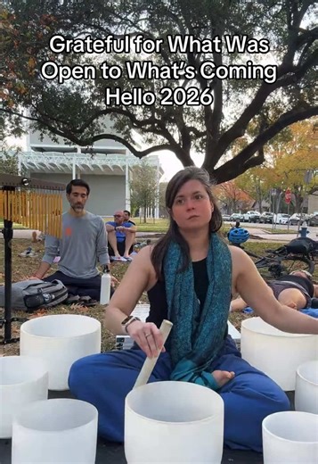 Honoring the lessons. Releasing the heaviness. Opening to the next chapter with ease 🩵 #GratitudePractice #NewYearHealing #SoundBathVibes #MindBodySpirit #PeacefulStart