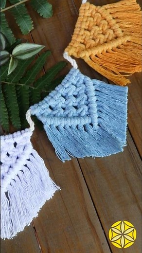 DIY🎉Bandeirinhas de Macramê.Tutorial no canal! #macrame #macrametutorial #festajunina