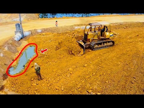 Side Corner Complete 100% Fill Land Delete Pit To Remove Out Water By Skill Dozer with dump truck