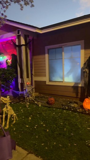 We love Halloween! #hawaii #halloween2025 | A Tribe Called Parents