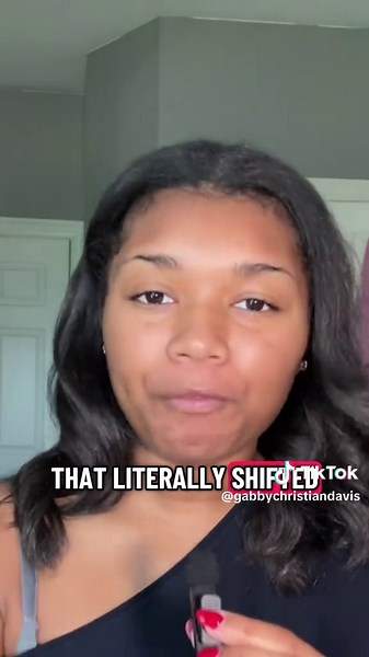 Day 1 of 12 days of iconic diva moments #wwedivas #trishstratus #lita | trish stratus