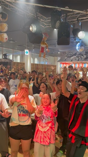 ✨国際通りNo.1の盛り上がり✨島唄🎶民謡ライブ🎤エイサー🔥琉球獅子舞🦁毎晩がフェス‼️ここが“本物の沖縄”🌺民謡居酒屋【道ジュネー】で感動体験を✨