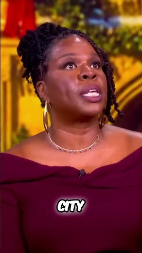 Leslie Jones: Menopause, Dating & Her Hilarious Comedy Show! #shorts