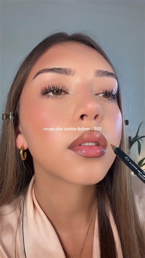 ‪@diormakeup‬ Rouge Dior Contor Lipliner - 303#luxurymakeup #naturalmakeup #makeuptutorial#diormakeup