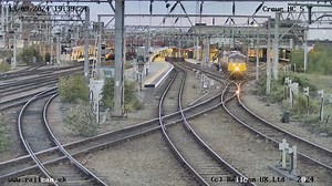 As we easy into Saturday, we have a quick look back at yesterday's retro electrics on the West Coast Main Line... Locomotive Services Group #Class86 86101 'Sir William A Stanier FRS' & #Class87 87002 'Royal Sovereign' worked a private charter from #LondonEuston to #GlasgowCentral, with the wonderfully turned out 'LSL Chairmans Train' 📸Captured departing #Crewe in fading light with 1Z86, 13/09/24. Crewe Heritage Centre | Railcam