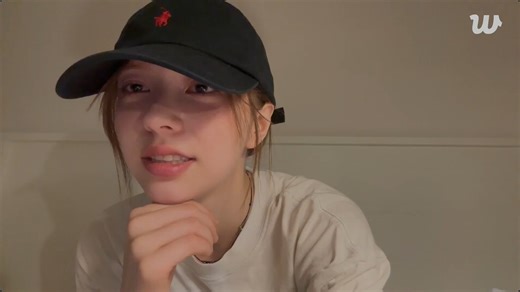 中文（简体）250929FIFTY FIFTY 💪💪CHANELLE WEVERSE LIVE