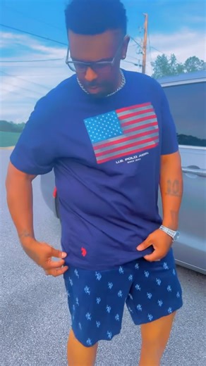 #yo #life #lol @ogkingfloaty | CeeLo Green