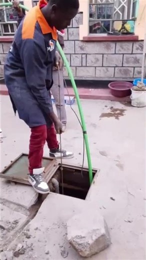dropping of submersible water pump