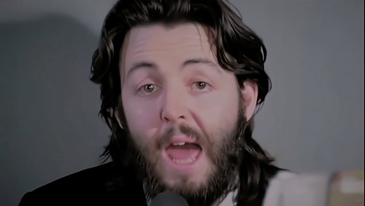 15 Unforgettable Lyrics From the 70s That Became Catchphrases