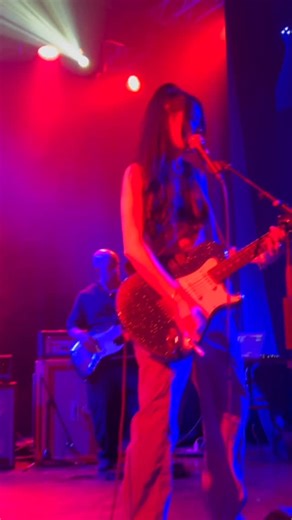 21st Century Rockstar live on stage out now on my YouTube channel :) Filmed by @alice_behind_the_camera #femalemusician #femaleguitarist #singersongwriter #liveperformance | RIKKI LEE