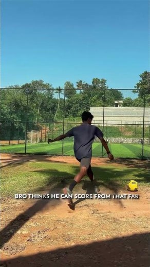 bro think he can score 🔥☠️ #football #edit