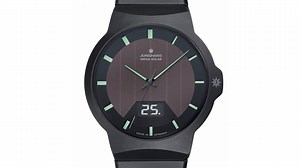 Präzision bis ins Detail ☑️: unsere Funk-Solaruhr Force Mega Solar kombiniert eine exakte Zeitmessung mit umweltschonender Solartechnologie, ☀️ und zeigt mithilfe des Funksignals immer die genaue Uhrzeit an. Hier geht es direkt zu unserem Modell ⌚: https://bit.ly/2JM21Nm -- Precision down to the last detail ☑️: our Force Mega Solar radio-controlled solar watch combines exact time measurement with environmentally friendly solar technology ☀️ and always displays the exact time using the radio sign