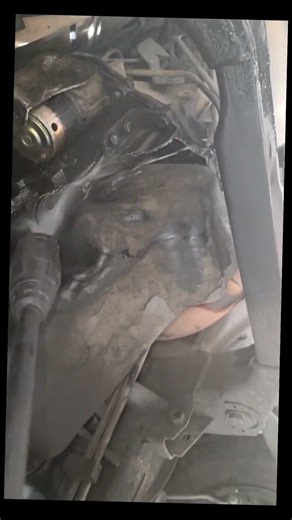 con 200 pesitos #CarnavalConShortBlanco #cars #garage #mechanic #taller #tips #jeep #liberty