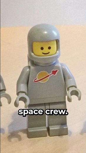 How to make a gray classic spaceman #lego #legospace #shorts