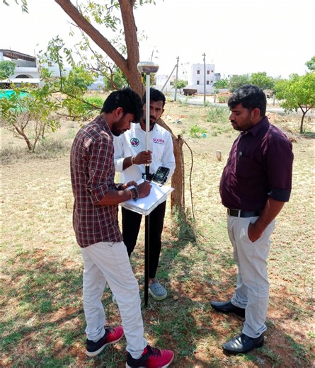 12 reactions | SOUTH ON SITE | Let's survey (11) #SOUTH #TotalStation #GNSS #RTK #USV #CORS #LiDAR #MappingTheWorld | SOUTH Surveying & Mapping | Facebook