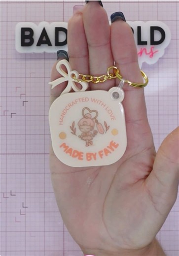 When you ask if we can add your logo🤔😉 Yep! 👍🏻 We do that too! Smart tap keychain ready to drive customers to you, branding makes them remember you! 🥰 #nfc #custom #keychain #smallbusiness #fyp