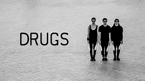 The hypnotizing art of juggling has never looked so cool