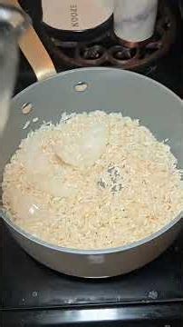 Let's make some easy, but delicious, Spanish Rice #easydinnerrecipes #Foodie #foryoupageofficiall
