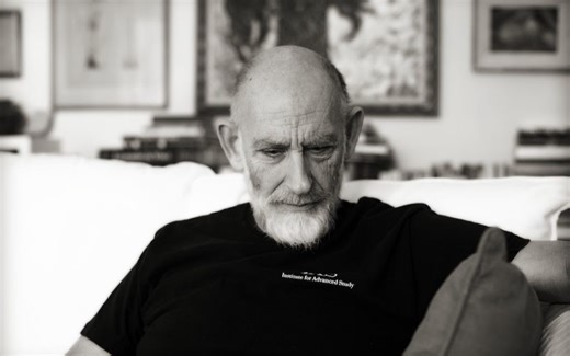 [中英对照]公开课 -宇宙学与黑洞 第2讲 - Cosmology and Black holes - EP02