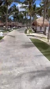 9.6K views · 339 reactions | Raise your hand if you also enjoy walking by the seaside at El Dorado Casitas? ¿Levanten la mano si también disfrutan caminar junto al mar en El Dorado Casitas? https://bit.ly/EDCasitas | El Dorado Resorts | Facebook