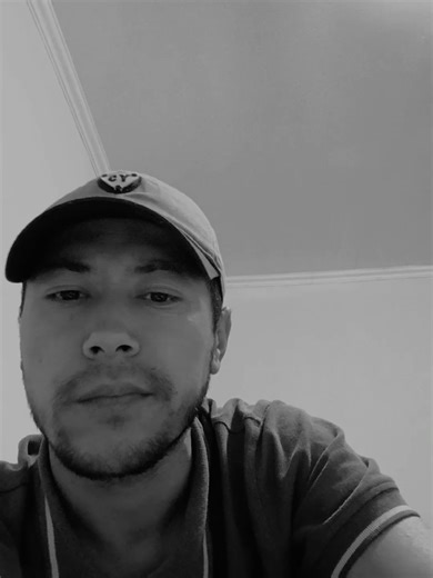 Vidéos de fara01 (@fara01004) avec original sound - fara01