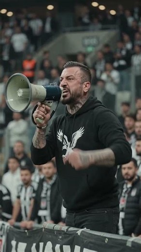 Beşiktaş fans have a beautiful and terrifying chant. Atmosphere 🔥🤯‪@Besiktas‬ #besiktas #fcspartak