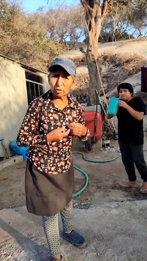 301K views · 13K reactions | #reelsviral #fypシ゚ #videosvirales #influencers #parati #viralreels #reels #tutorial #AmaZing #fypシ゚viral #fyp #tiktokerviral #peru #hombres #viral #humor #virals #Tiktok #tiktokviral | Sibenito | Facebook