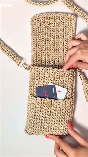 The Crochet Bag You’ll Want to Make ASAP 🎀🧶 | Cute DIY Phone Purse #crochetbag #crochet #handmade