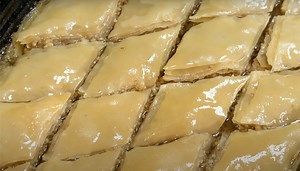 Kako se pravi tradicionalna bosanska baklava