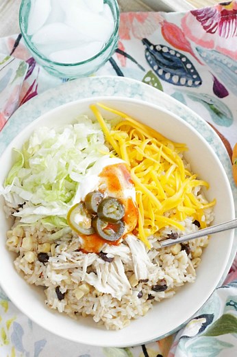 Simple Chicken Burrito Bowls
