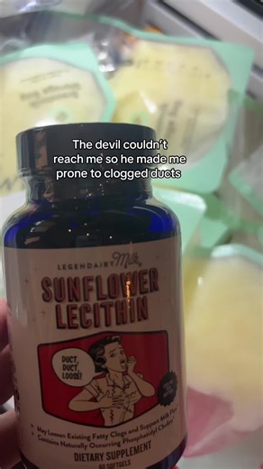 Natural Remedies for Clogged Ducts During Breastfeeding