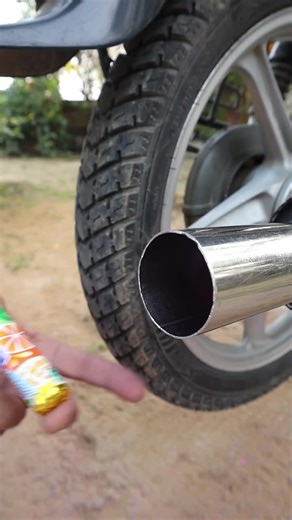 Exciting Mentos Experiment: Cool Fun with Friends