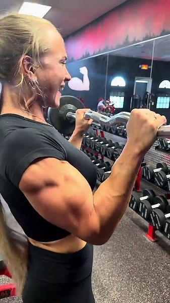Muscular blonde crushes EZ bar bicep curls | Female arm workout motivation