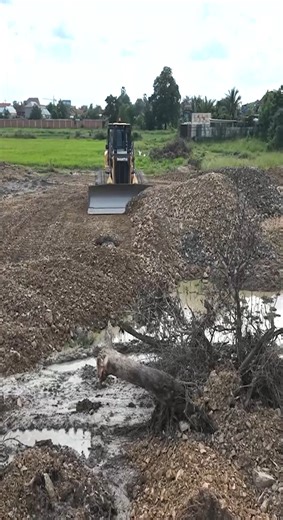 43K views · 391 reactions | Excellent Work Skills By Professional Bulldozer Operators #dozer #bulldozer #rells #reelsinstagram #heavyequipment | Bulldozer Operator | Facebook