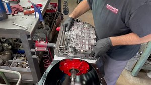 45 reactions | Working hard or hardly working? 類 Here is one of our main hard working 4l80e builders, Steve, putting the valve body on this heavy duty 4l80e transmission.  #hughesperformance #hughesconverters #teamhughesperformance Hughes Converters | Hughes Performance | Facebook